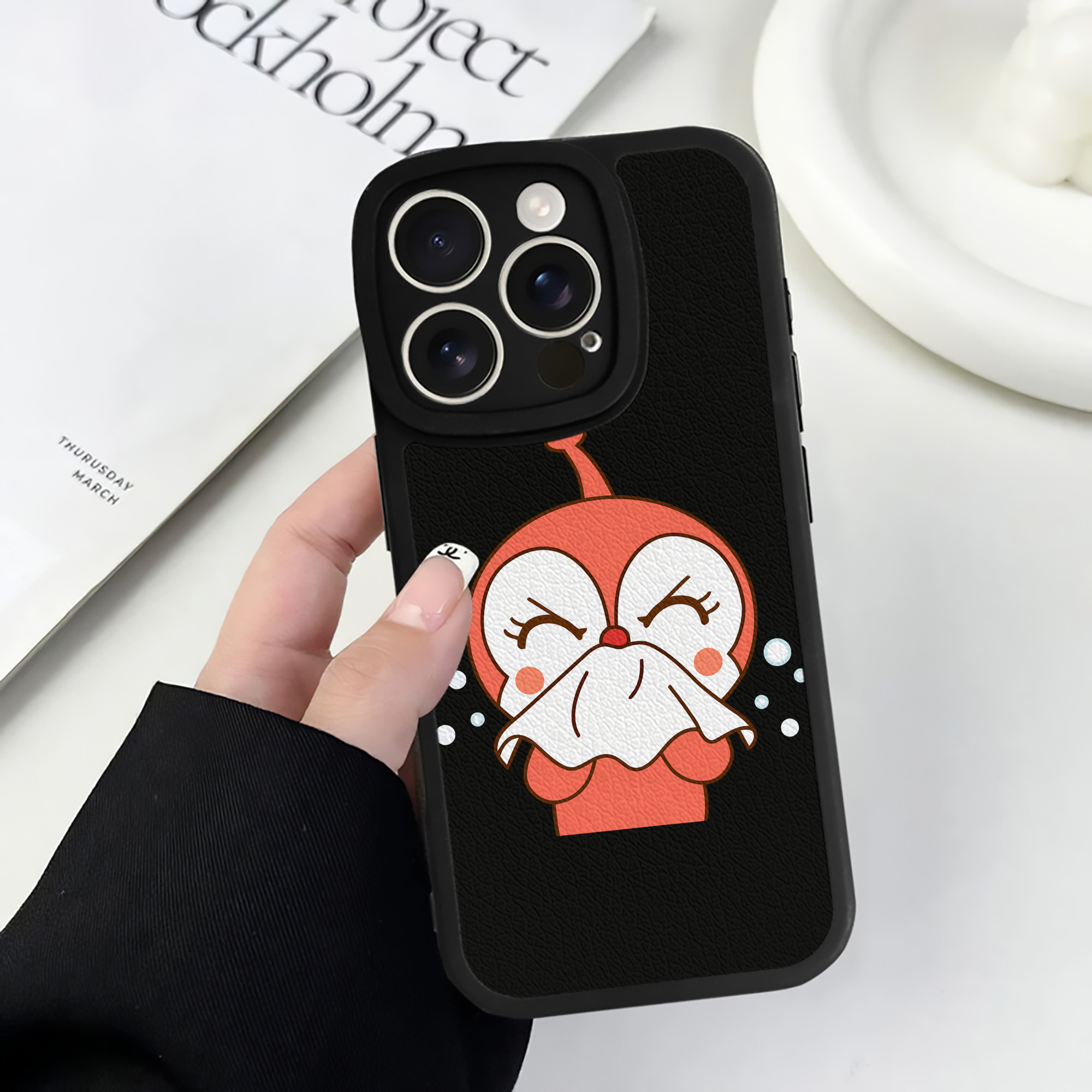 （画像用） アンパンマン Anpanman 【iPhone 16シリーズ対応】シリコンスマホケース（レザー調） 材質：シリコン